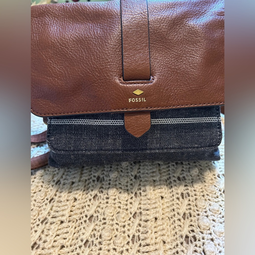 Fossil Brown Leather & Navy Denim Crossbody Bag with Gold Accent